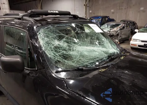 2020 Jeep Renegade Sport 4X4 z USA, uszkodzony, nr VIN ZACNJBABXLPL42582